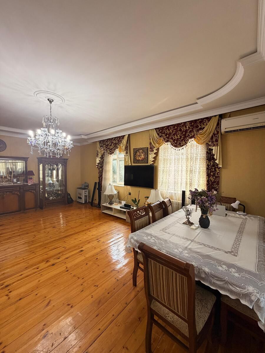 Satılır 8 otaqlı həyət evi/bağ evi 250 m² — Ev, villa, Bakı (5)