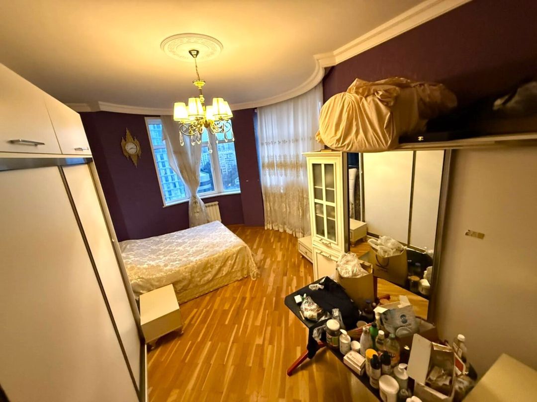 Satılır 4 otaqlı yeni tikili 180 m² — Mənzil, Bakı (6)