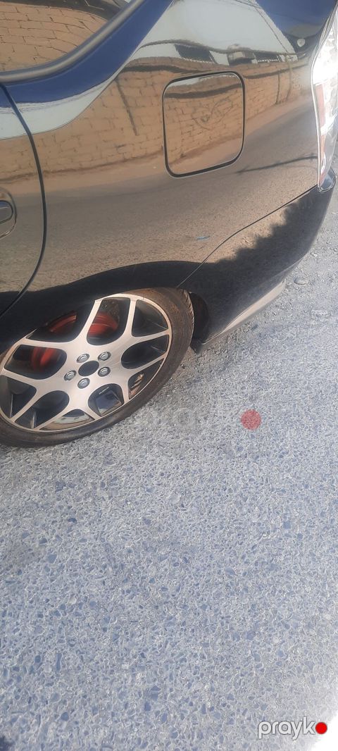 Toyota Prius üçün yüngül lehimli disk və təkər komplekti. Şəkillərdə