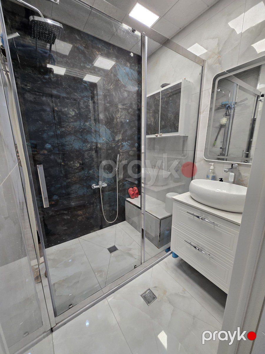 Satılır 3 otaqlı köhnə tikili 70 m² — Mənzil, Bakı (11)