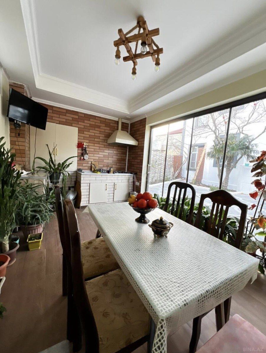 Satılır 6 otaqlı həyət evi/bağ evi 200 m² — Ev, villa, Bakı (4)