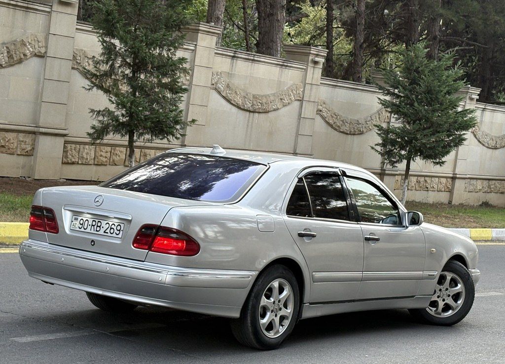 Mercedes E 220, 2.2 L, 1998 il, 245 000 km — Avtomobillər, Bakı (6)