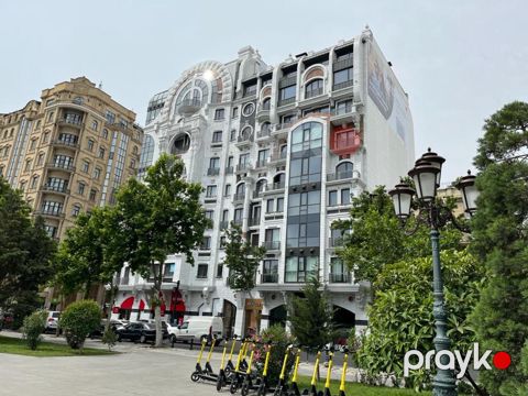 Satılır 4 otaqlı yeni tikili 258 m²