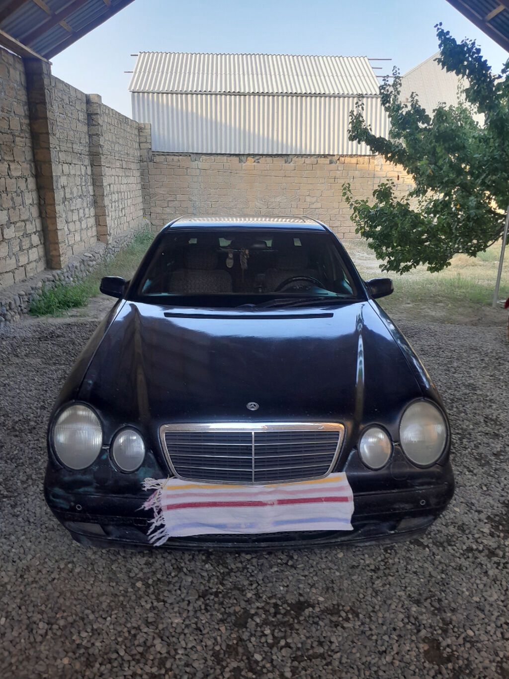 Mercedes-Benz E 220: 2.2 l | 1999 il Sedan — Avto, Gəncə