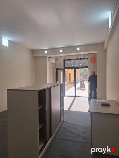 İcarəyə verilir obyekt 38 m²