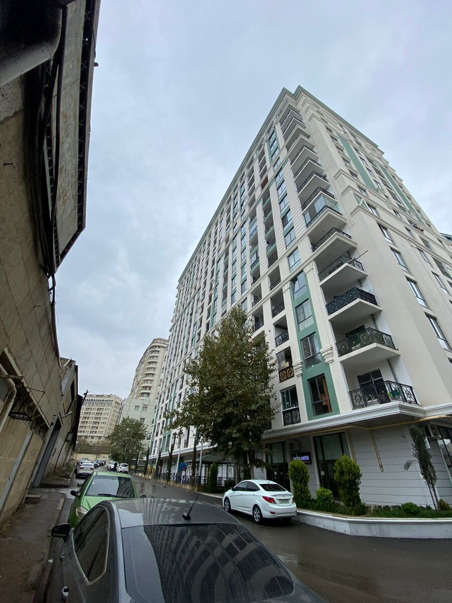 Satılır 4 otaqlı yeni tikili 219 m² — Mənzil, Bakı (4)