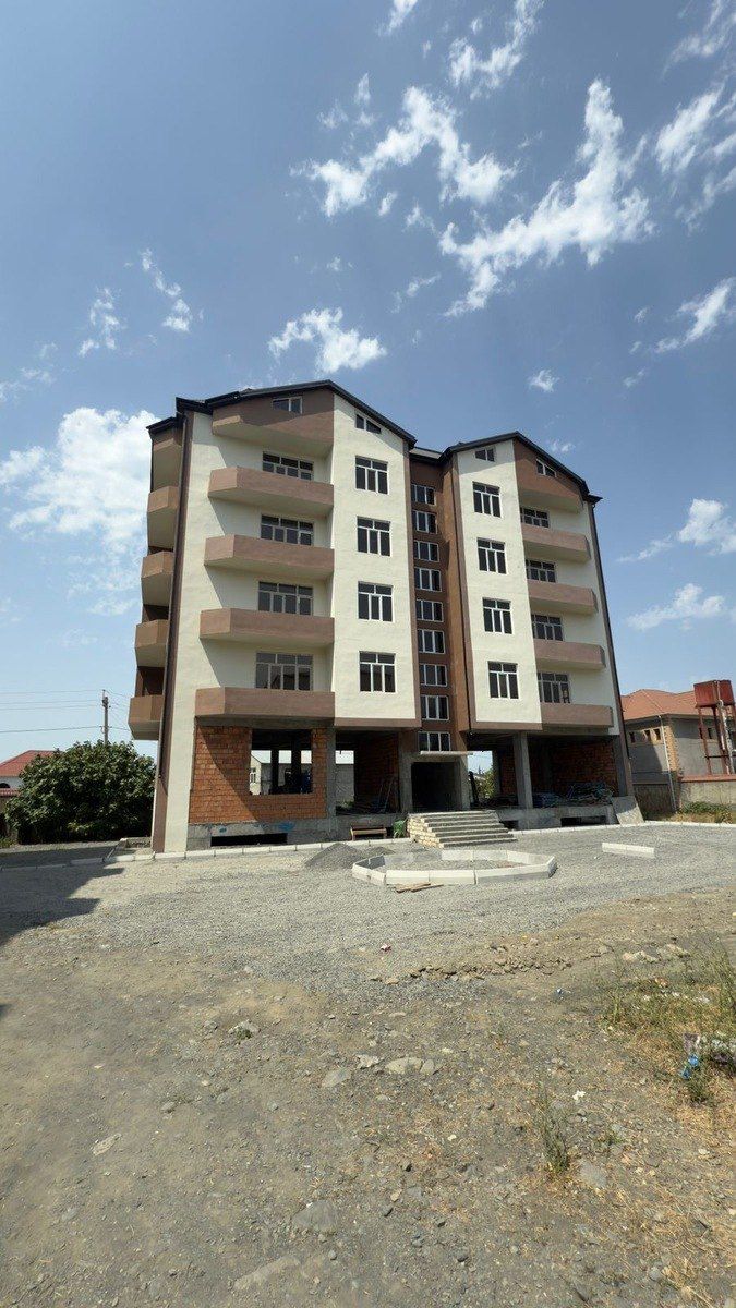 Satılır 2 otaqlı yeni tikili 76 m² — Mənzil, Zaqatala