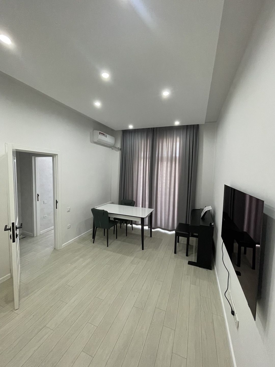 Satılır 1 otaqlı yeni tikili 35 m² — Mənzil, Bakı (2)