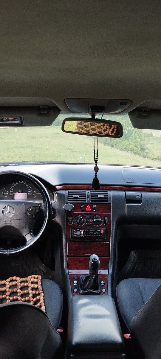 Mercedes E 220, 2000 il — Avtomobillər, Qax (7)