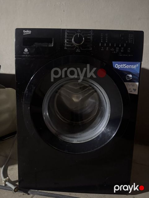Beko paltaryuyan maşın – OptiSense texnologiyalı, qara rəngli, ön