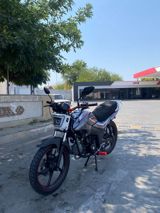 Təcili satılır sənədləri var bidene prablem qabağ təkər di fisyo — Motorcycles