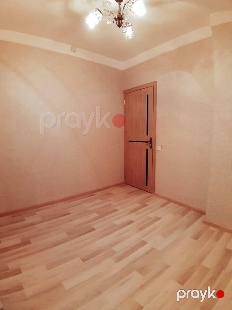 Satılır 2 otaqlı köhnə tikili 65 m² — Mənzil, Bakı (8)