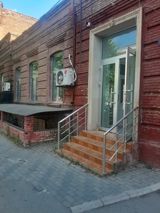 İcarəyə verilir obyekt 95 m² — Объект