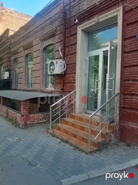 İcarəyə verilir obyekt 95 m²