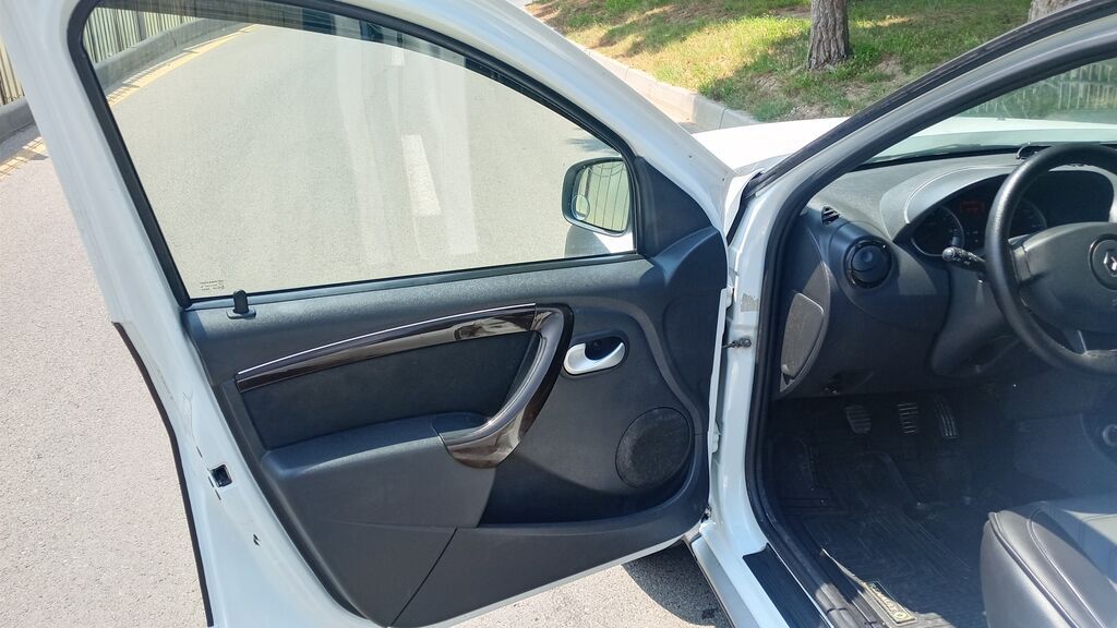 Renault Duster: 2 l | 2012 il 296000 km Krossover — Avtomobillər, Bakı (7)