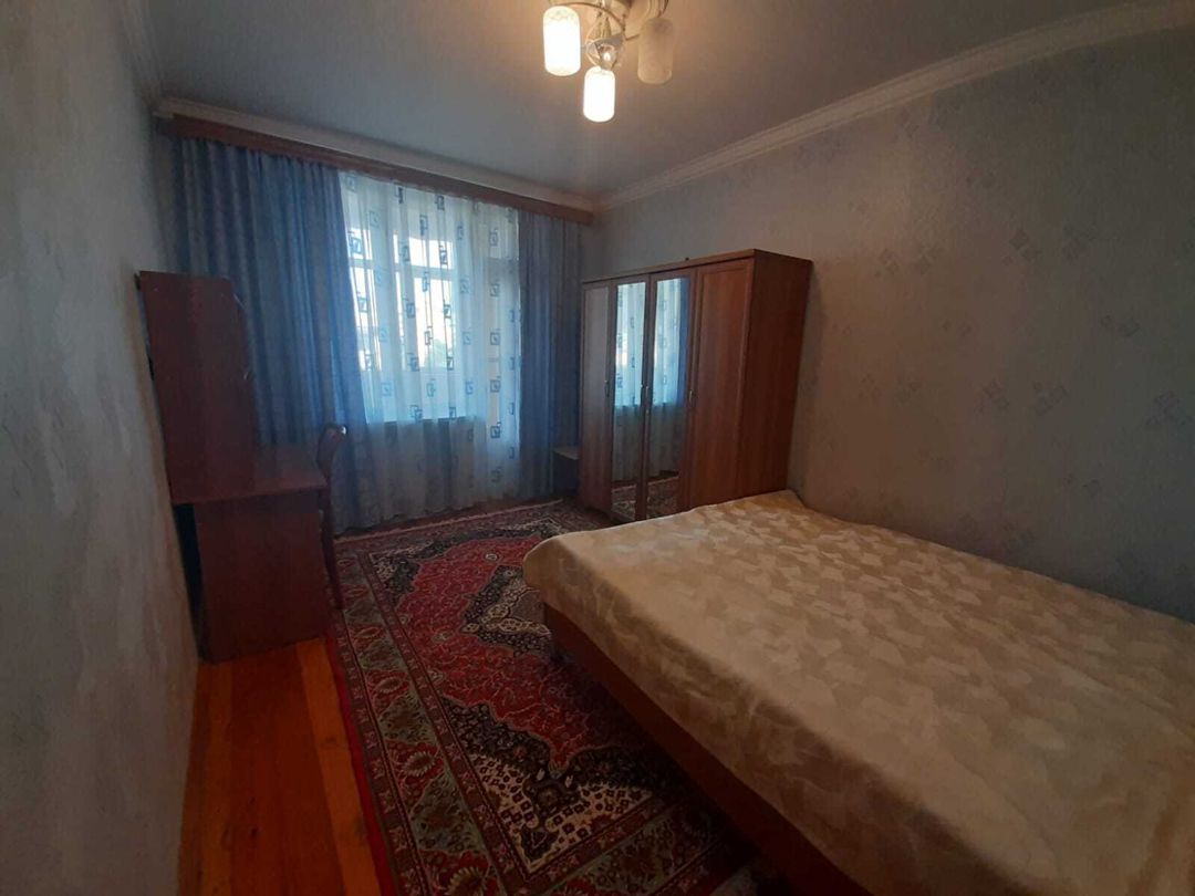 Satılır 3 otaqlı köhnə tikili 70 m² — Mənzil, Bakı (2)