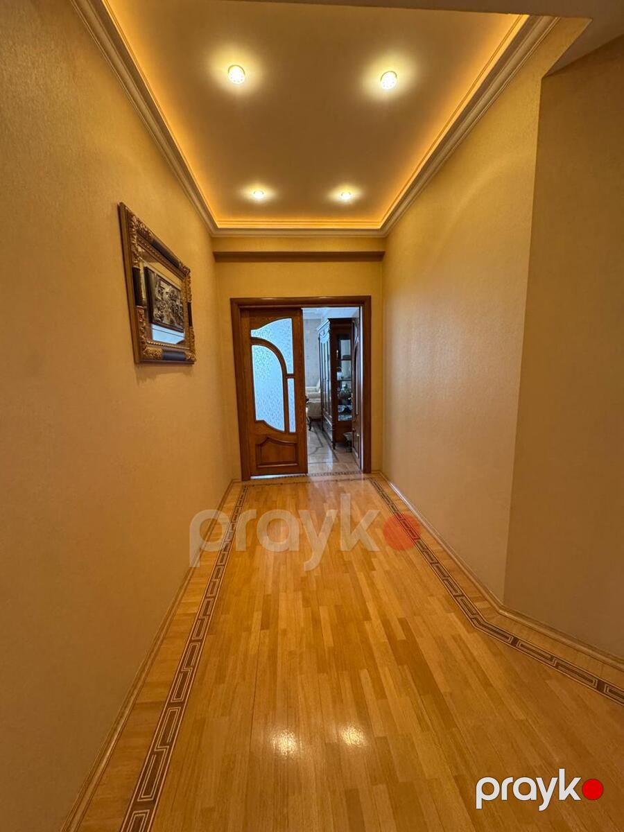 Satılır 4 otaqlı yeni tikili 180 m² — Mənzil, Bakı (11)