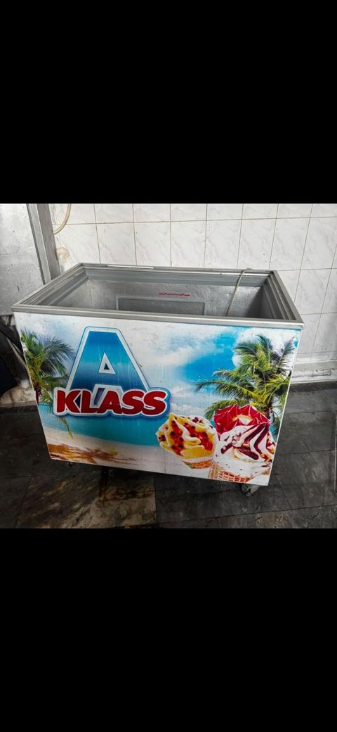 💫RR Dondurma soyuducusu 350 azn 300 ltrlik şusesi icersindedi Tam