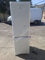 İşlənmiş 2 qapılı Indesit Soyuducu Satılır, rəng - Ağ — Səfər — Soyuducular
