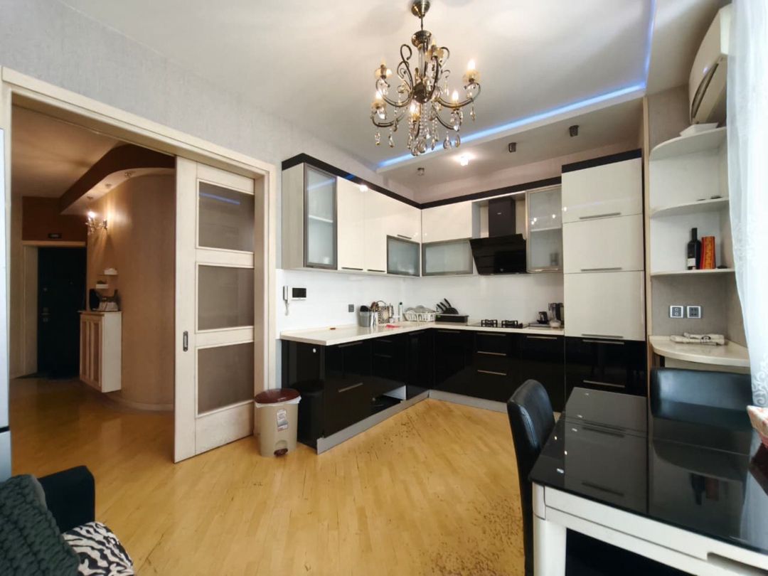 Satılır 2 otaqlı yeni tikili 130 m² — Mənzil, Bakı (6)