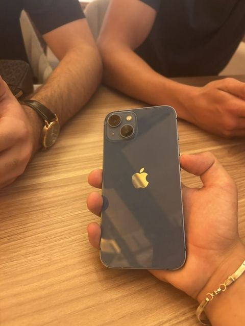 Apple iPhone 13 128 GB — Mavi