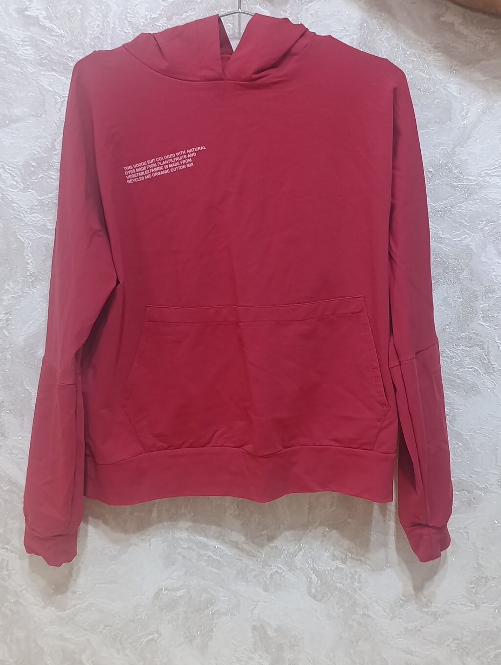 Qırmızı rəngli hoodie və şalvardan ibarət dəst - Stil: idman/ — Şəxsi əşyalar, Digah