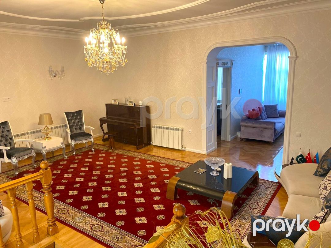 Satılır 6 otaqlı həyət evi/bağ evi 550 m² — Ev, villa, Bakı (7)