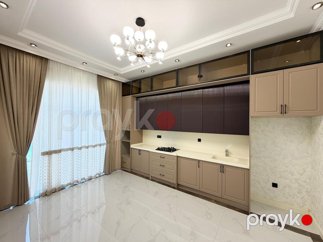 Satılır 5 otaqlı həyət evi/bağ evi 240 m² — Ev, villa, Bakı (10)