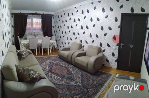 Satılır 3 otaqlı köhnə tikili 75 m²