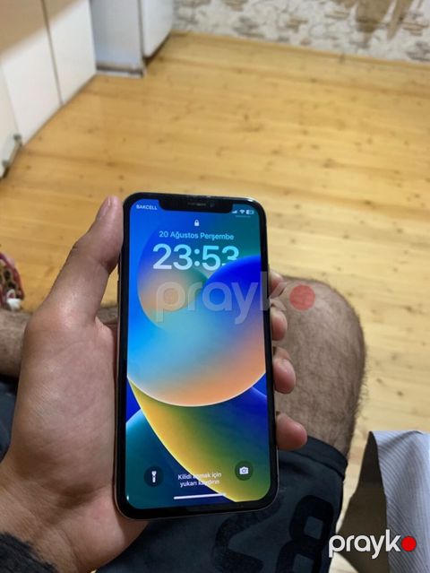 IPhone X, 64 GB, Qara