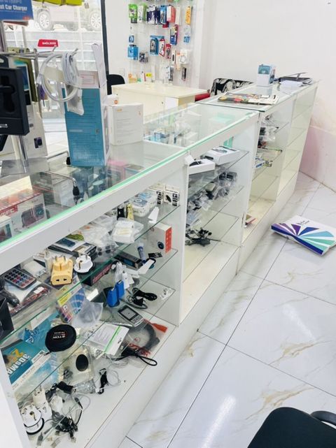Telefon aksesuarları üçün, İşlənmiş, Ünvandan götürmə