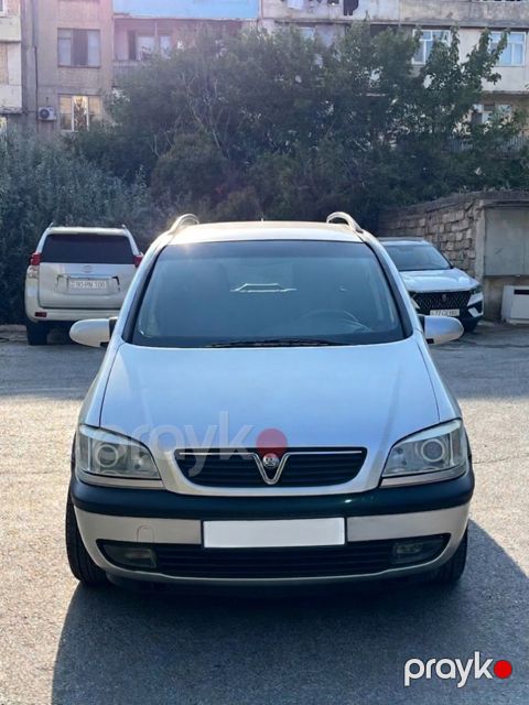Opel Zafira, 2001 il
