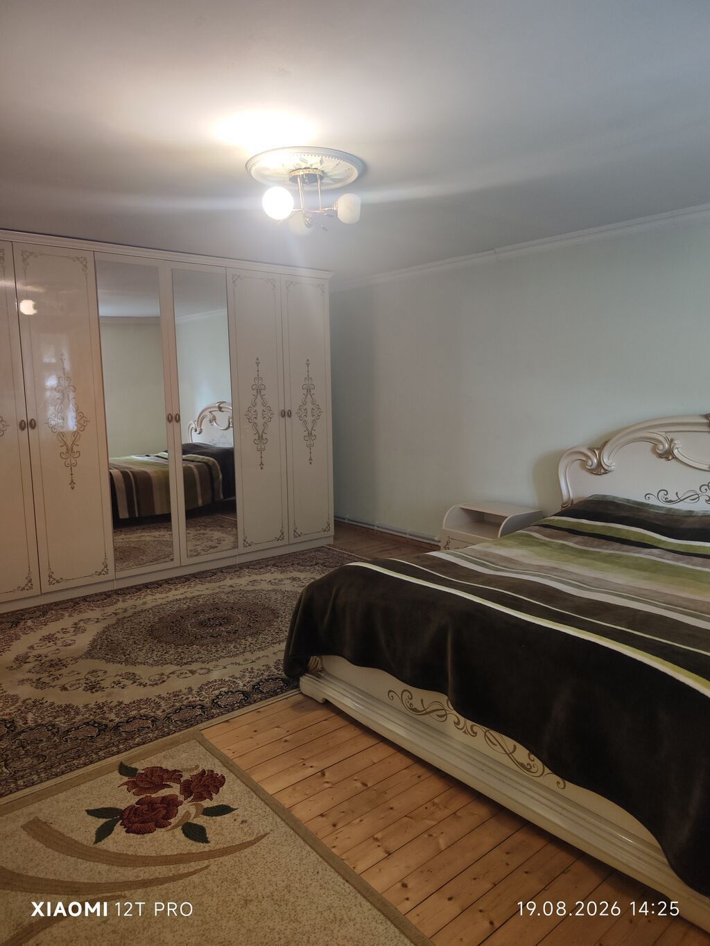 Qusar şəhərində, Xıdır restoranı ilə üzbəüz yerləşən iki mərtəbəli ev — Daşınmaz əmlak, Qusar (6)