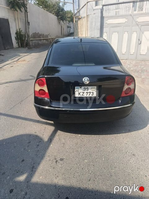 Volkswagen Passat, 2004 il