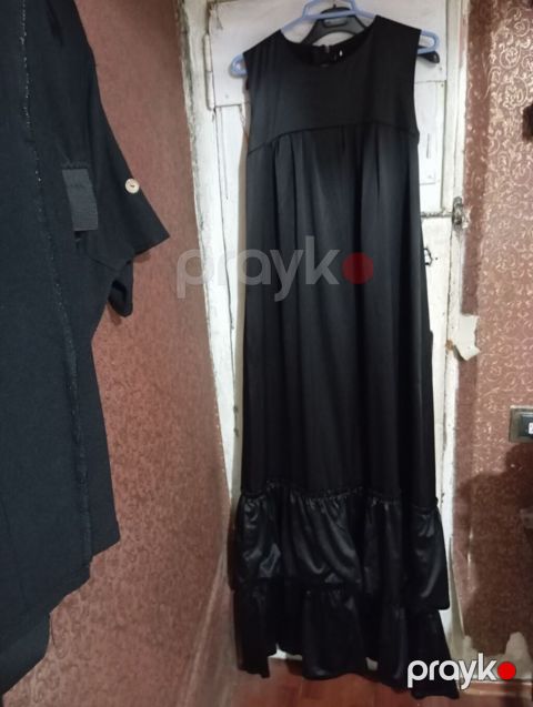 Qara maxi don - Stil: Klassik və zərif “little black dress” üslubunda