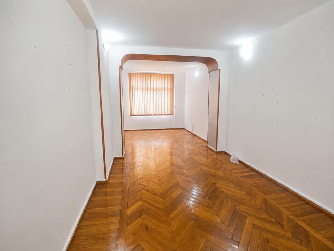 Satılır 3 otaqlı köhnə tikili 108 m² — Mənzil, Bakı (4)