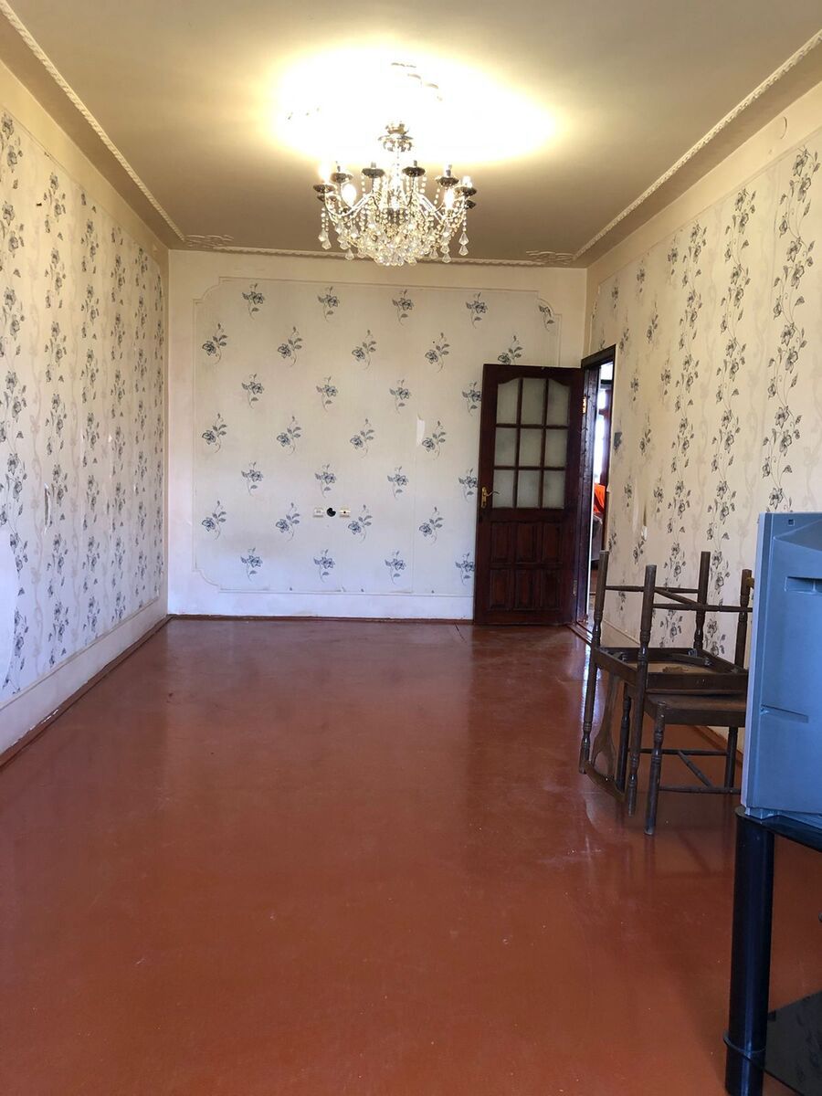 Satılır 3 otaqlı köhnə tikili 75 m² — Mənzil, Bakı