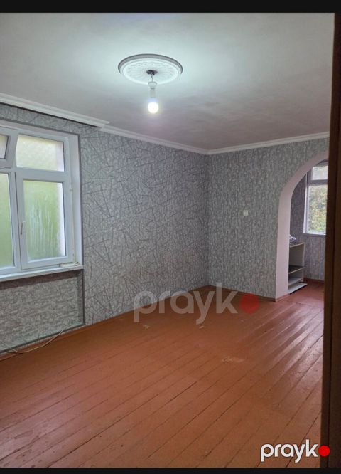 1 otaqlı mənzil – geniş zal və artırma - Plan: böyük zal, taxta — Sumqayıt