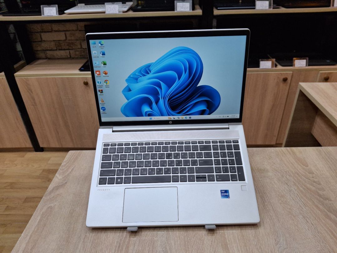 HP Probook 450 G9 i7 1255U 16gb Ram 512gb SSD — Elektronika, Bakı (2)