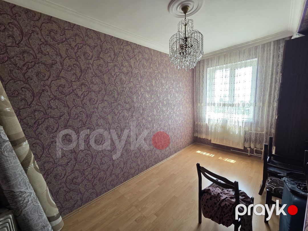 Satılır 4 otaqlı köhnə tikili 100 m² — Mənzil, Bakı (12)