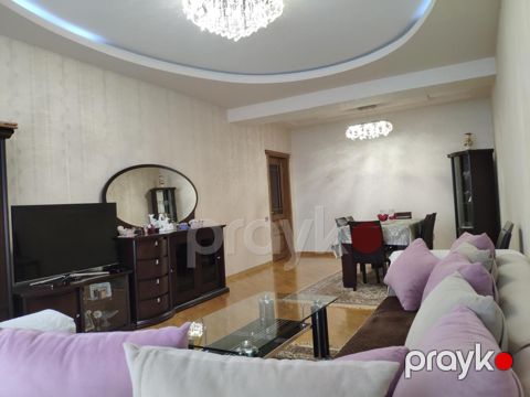 İcarəyə verilir 4 otaqlı yeni tikili 170 m²