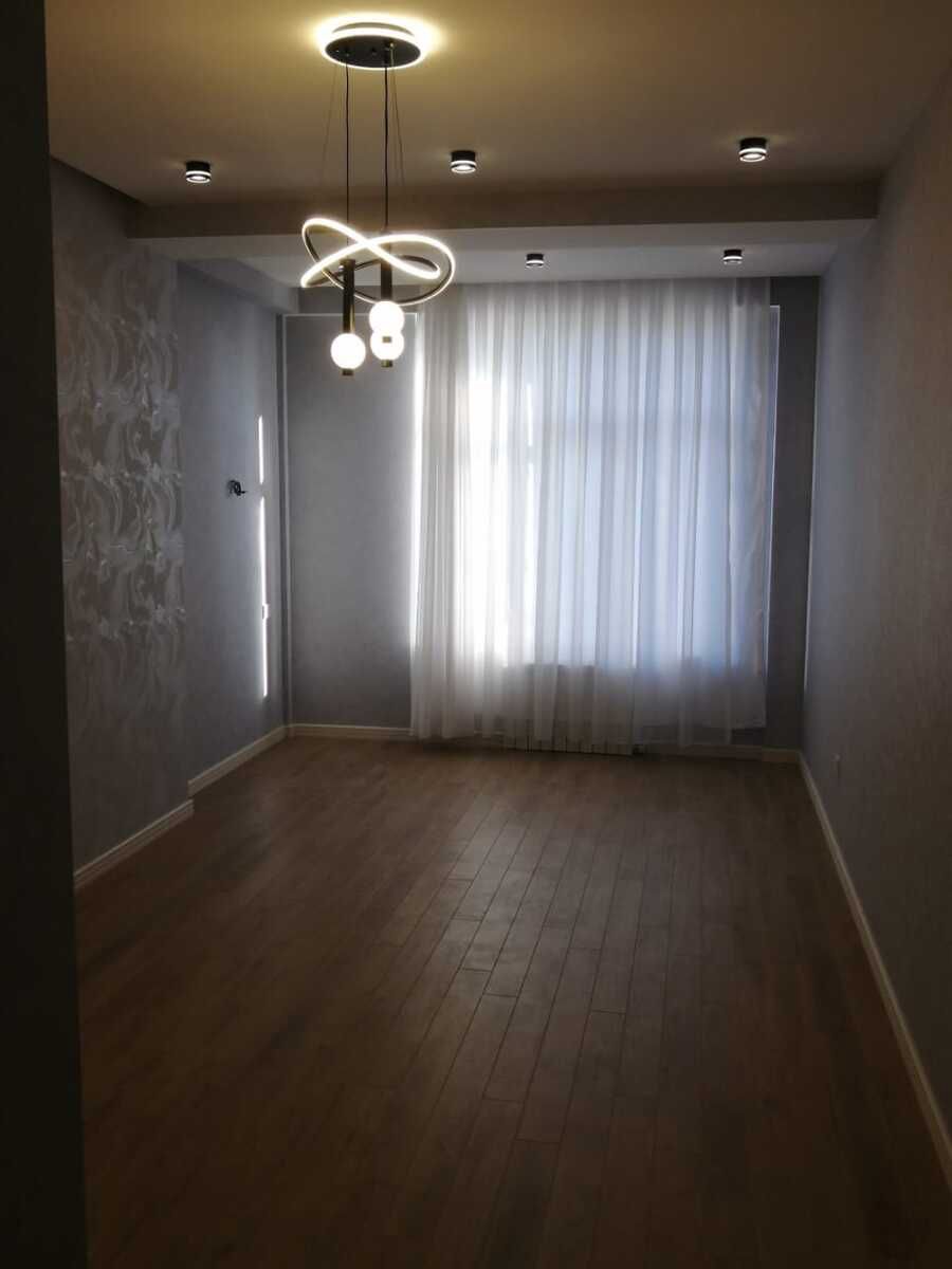 Satılır 3 otaqlı yeni tikili 130 m² — Mənzil, Bakı (2)