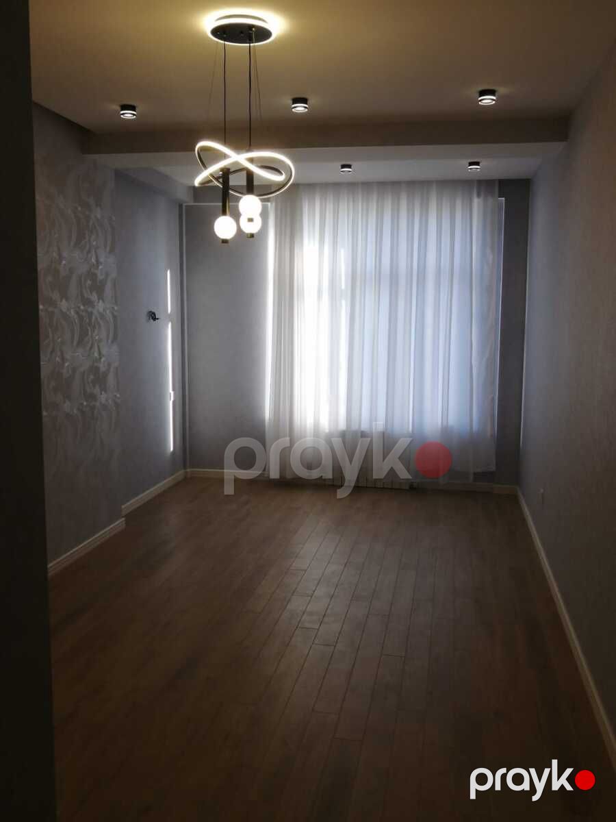 Satılır 3 otaqlı yeni tikili 130 m² — Mənzil, Bakı (2)