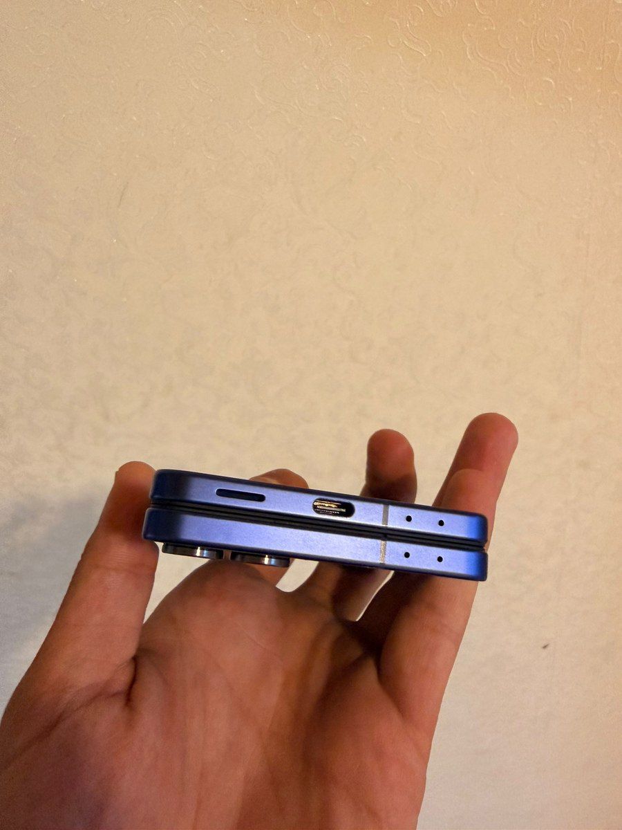 Samsung Galaxy Z Flip 7 Blue Shadow 256GB/12GB — Telefonlar və qadjetlər, Bakı (6)
