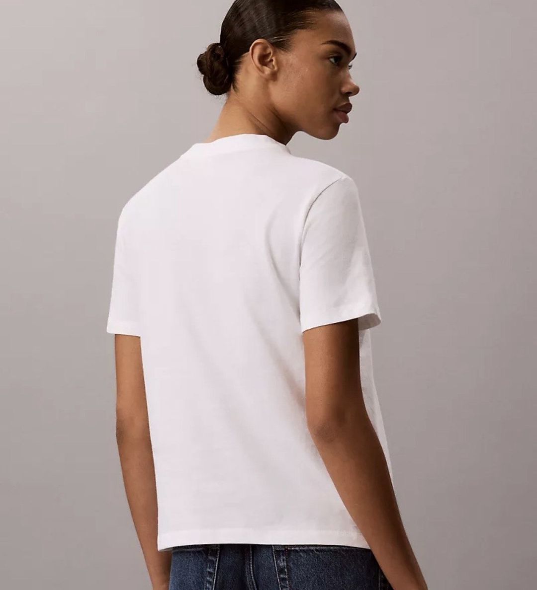 Futbolka Calvin Klein — Şəxsi əşyalar, Bakı (5)