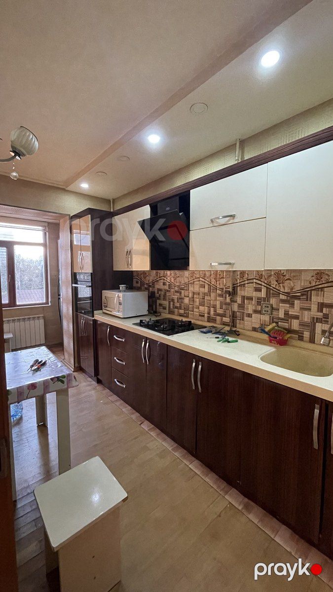 Satılır 2 otaqlı köhnə tikili 47 m² — Mənzil, Bakı (10)