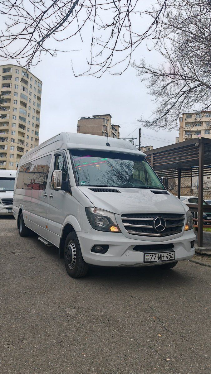 Mercedes Sprinter sifarişi (Qrup və korporativ transfer) — Mallar, Bakı
