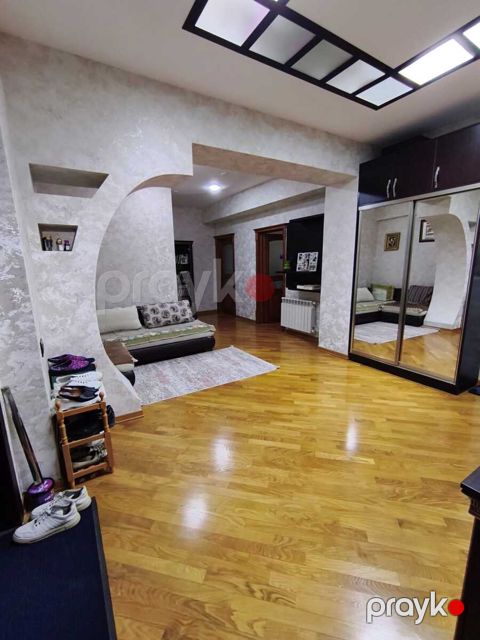 Satılır 3 otaqlı yeni tikili 129 m²