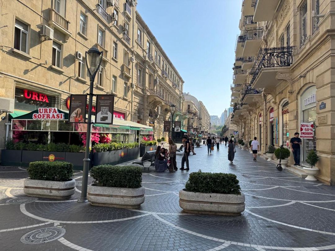 Satılır 2 otaqlı köhnə tikili 70 m² — Mənzil, Bakı (2)
