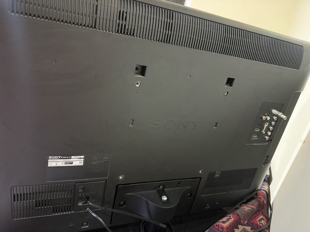 Sony Bravia 32EX310 LED LCD TV - Ekran: 32 düym, Edge LED arxa — Televizorlar, Masazır (5)